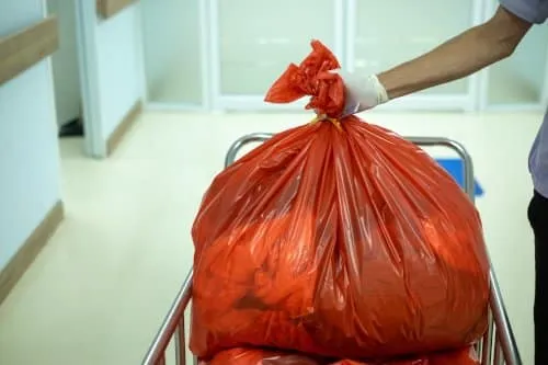 rifiuti sanitari a Bari