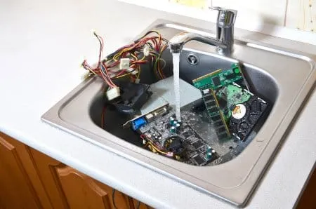 smaltimento schede elettroniche